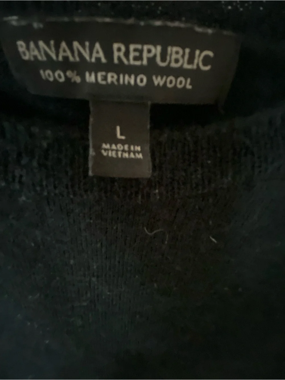 Banana Republic 100% Merino wool Men's Black Crewneck Sweater size L